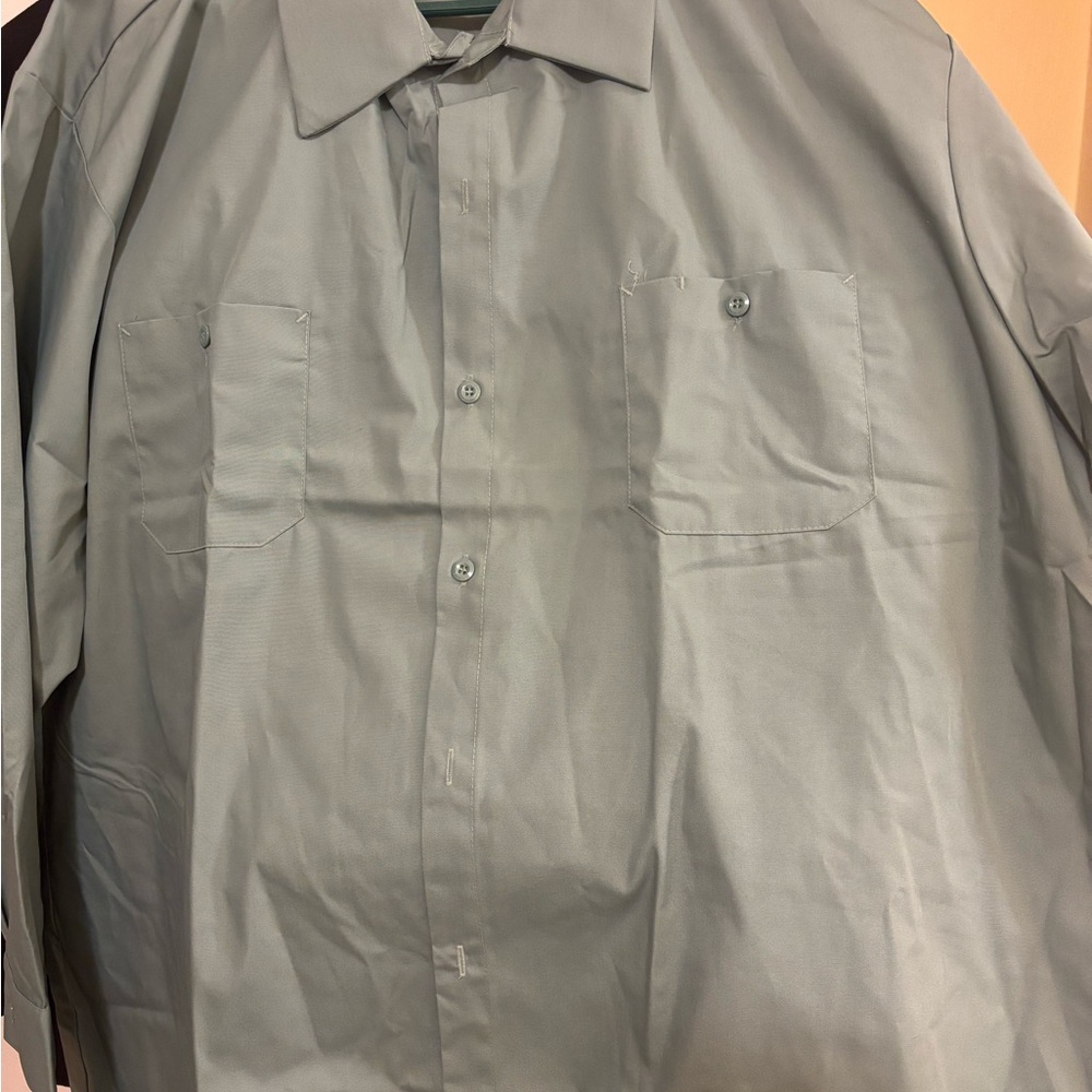 Red Kap Men's Gray Button-Down Work Shirt